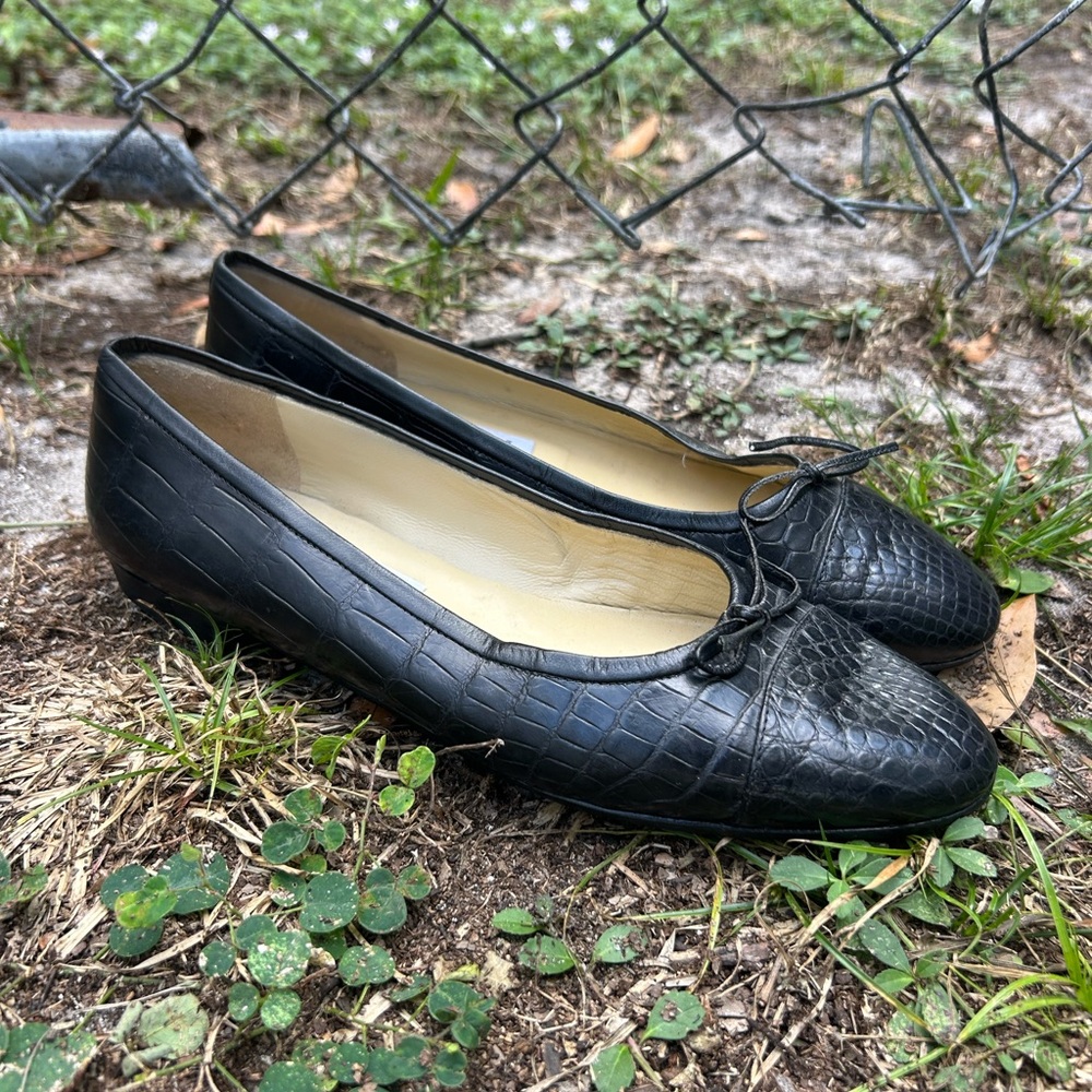 Black Crocodile Pattern Ballet Flats